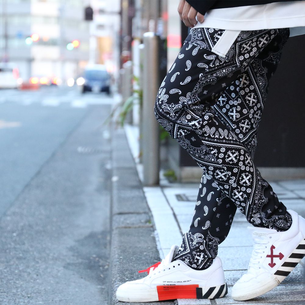 RESOUND CLOTHING、SLASH LINE PT(BANDANA WHITE&BLACK)