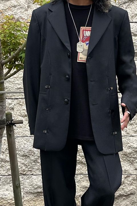 meagratiaのジャケット＆スラックスを着用したコーディネート！