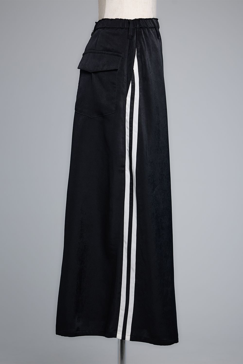 Line Skirt / ライン スカート