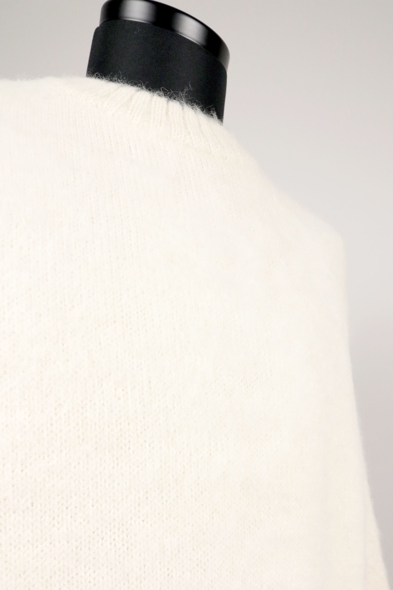 FINE ALPACA CREW NECK JUMPER /  ファインアルパカ クルーネック ジャンパー
