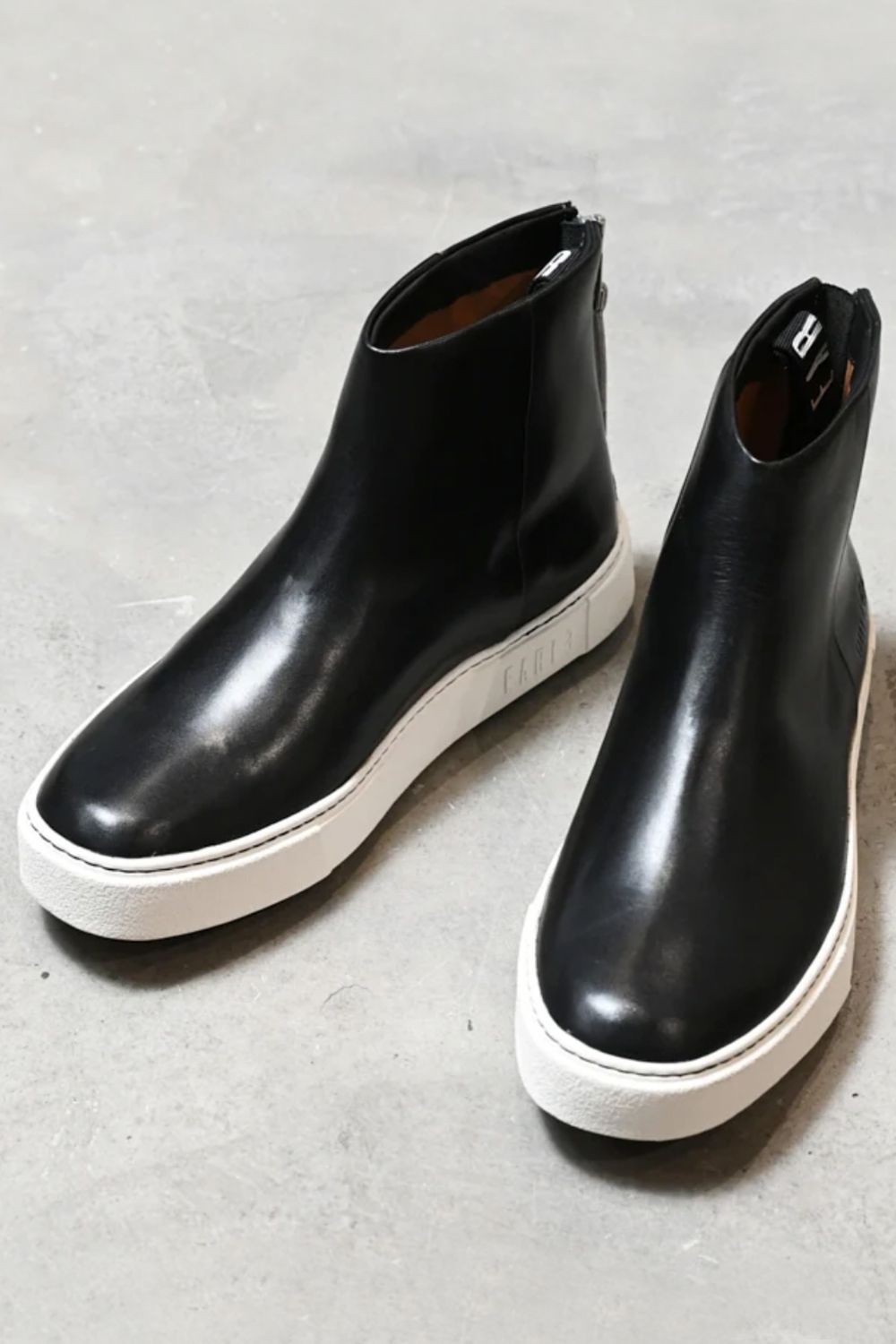 Back zip sneaker boots / バックジップ スニーカーブーツ