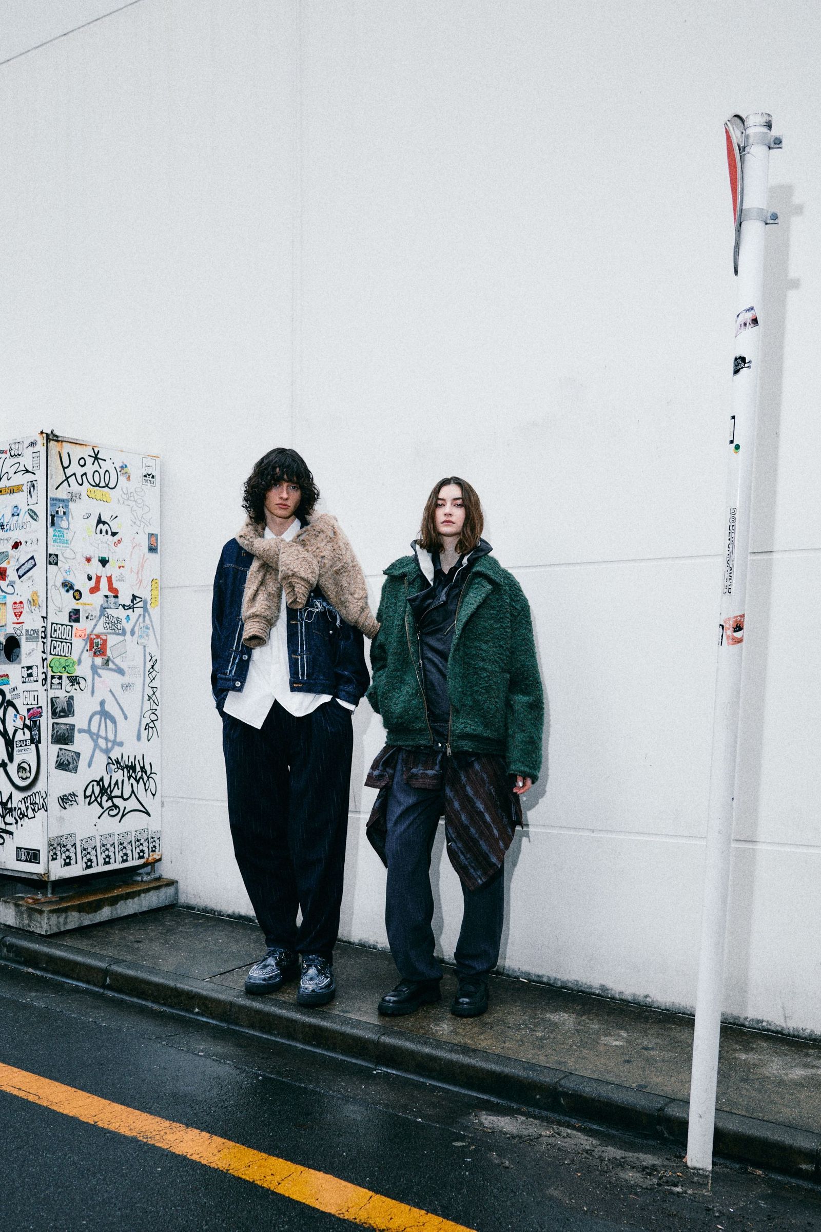 Leather like sweater hoodie / レザー ライク スウェット フーディー