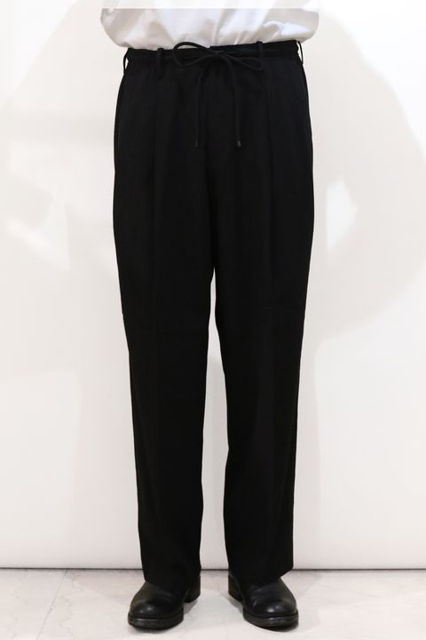 DRY VOILE TWILL DOUBLE PLEATED EASY TROUSERS / ドライ ボイル ツイル ダブルプリーテッド イージートラウザーズ