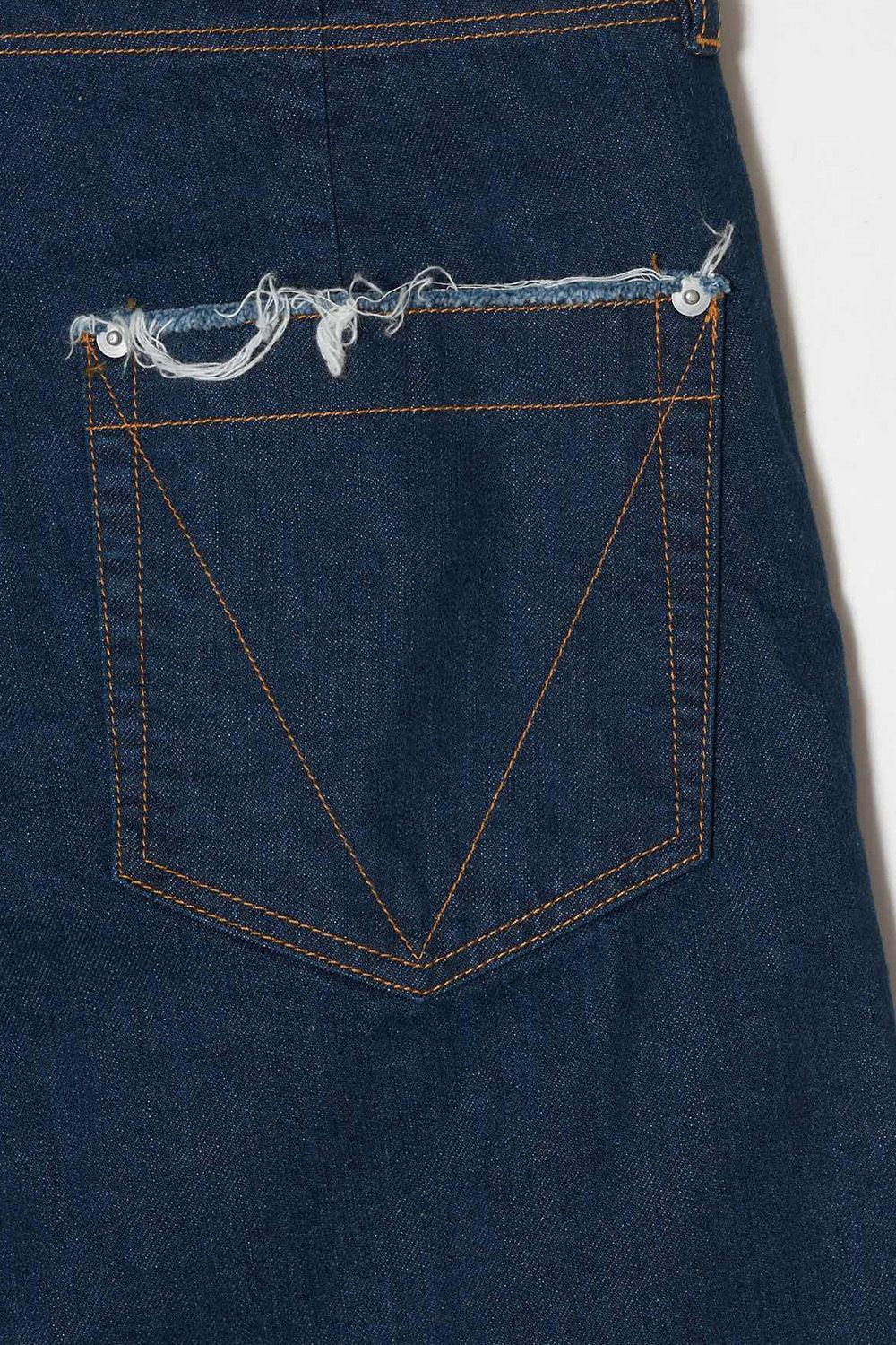 Gradation needle-punched denim PT  / グラデーション ニードルパンチ デニム