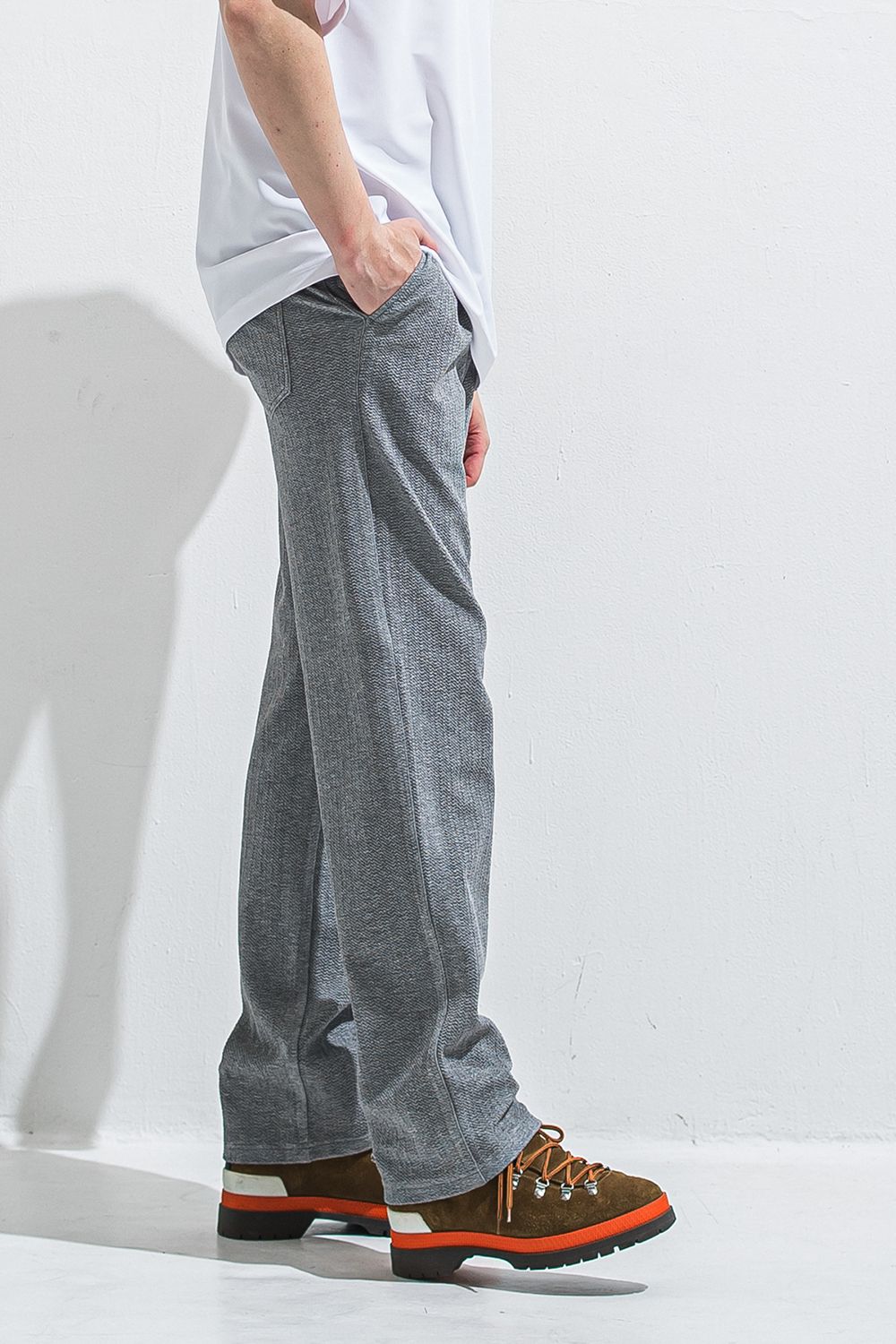 SEMI WIDE TUCK PANTS / セミワイド タック パンツ