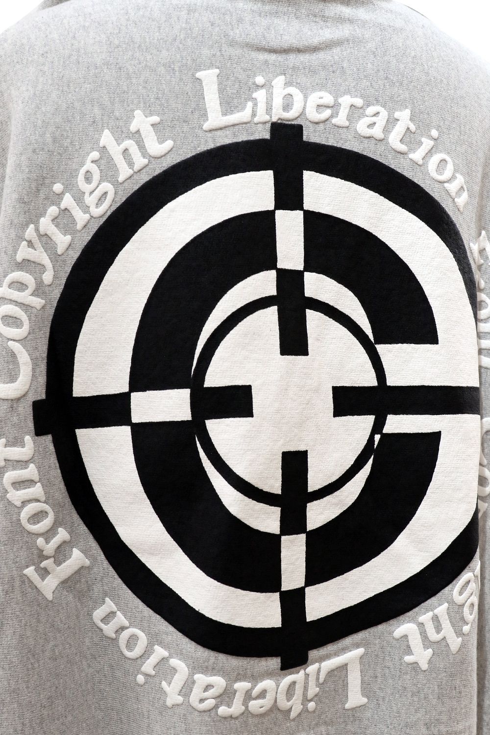 CLF TARGET HOODIE / CLF ターゲット フーディー