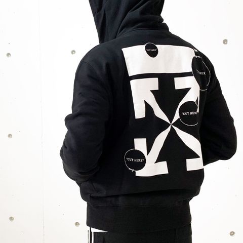OFF-WHITEのアイテムを使用したおすすめスタイリング！