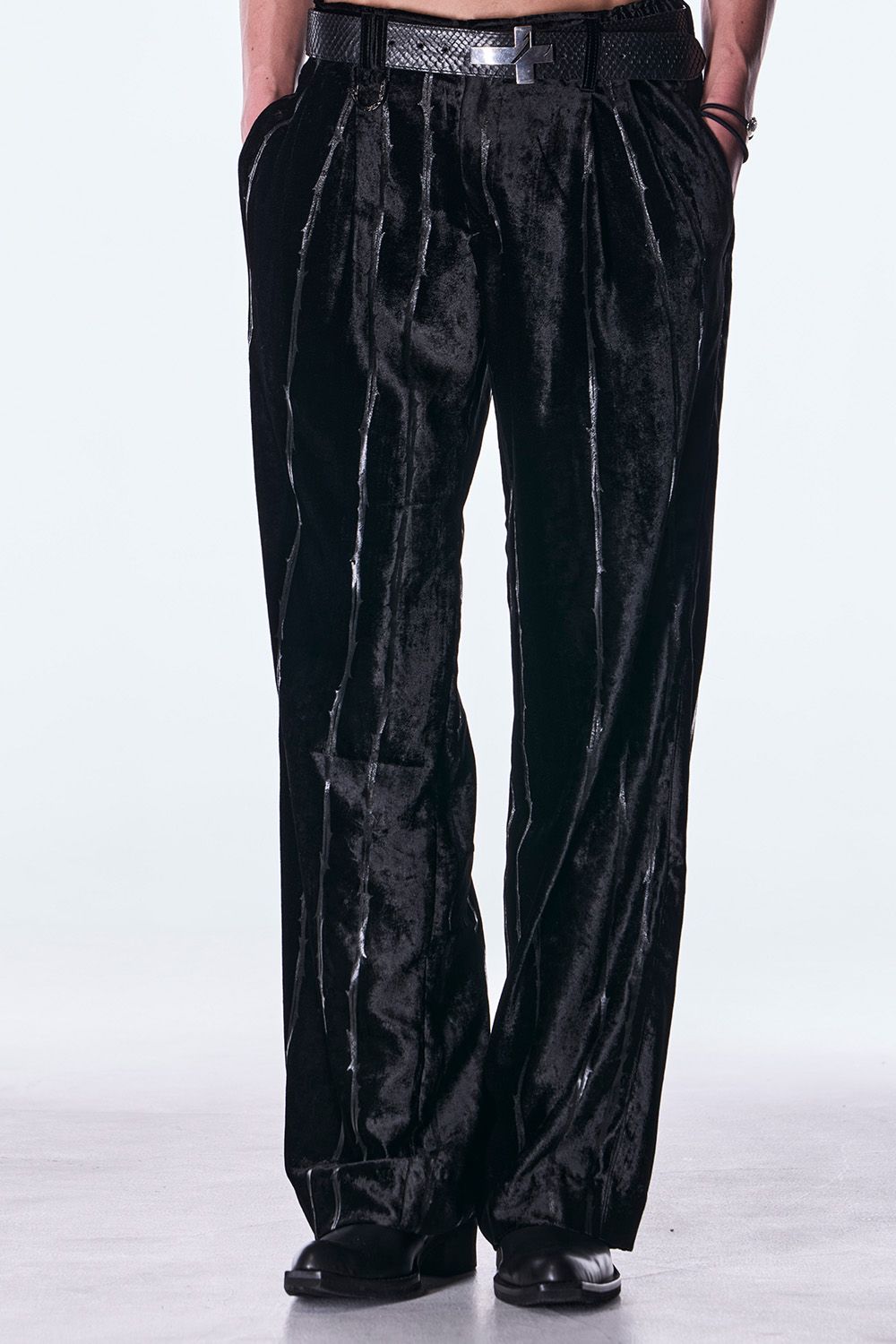 TOGE Velvet Wide Slacks / トゲ ベルベット ワイド スラックス