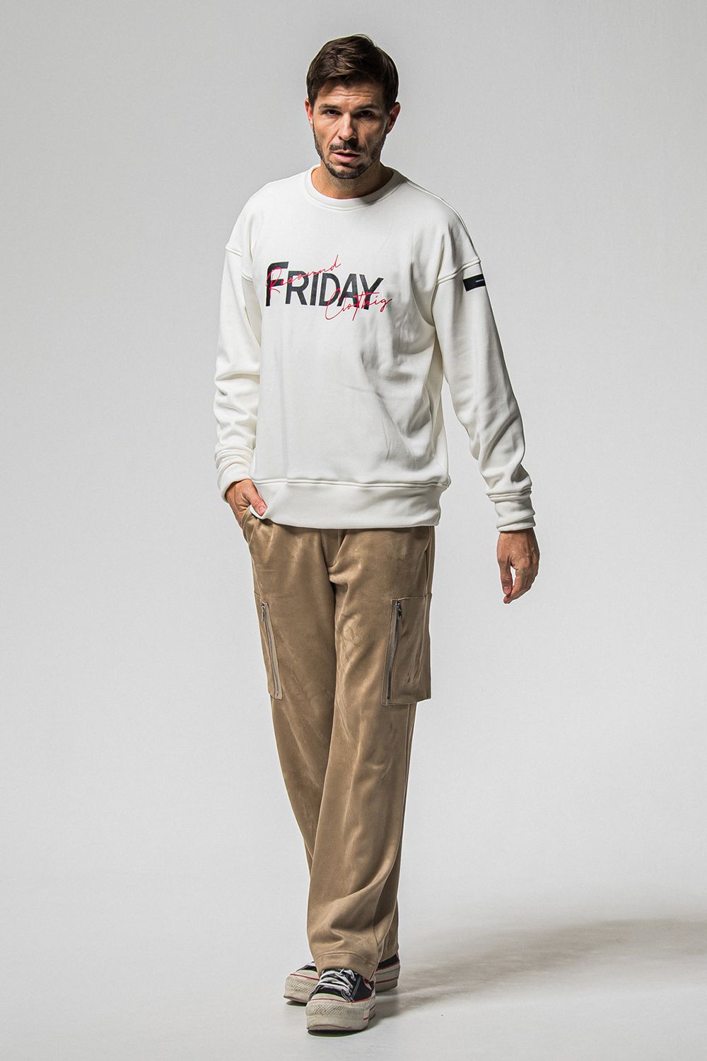 FRIDAY OLD LOGO VELOURS FLEECE TRINER / FRIDAYコラボ オールドロゴ 裏ベロアフリーストレーナー