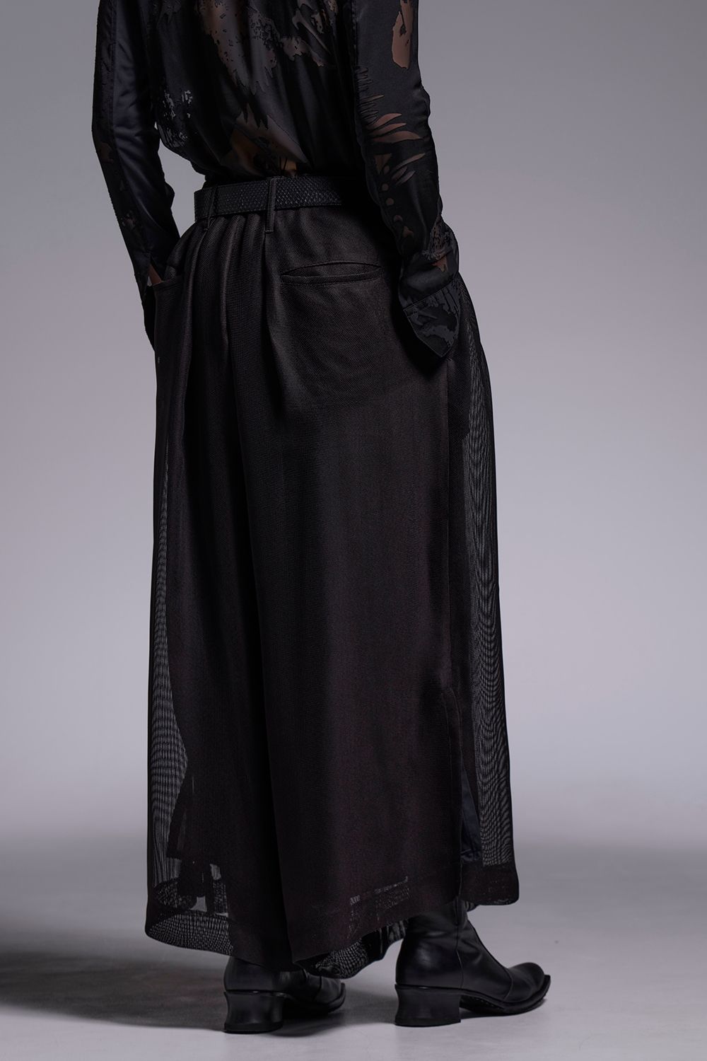 KARAMI Wide Tuck Slacks / カラミ ワイドタックスラックス