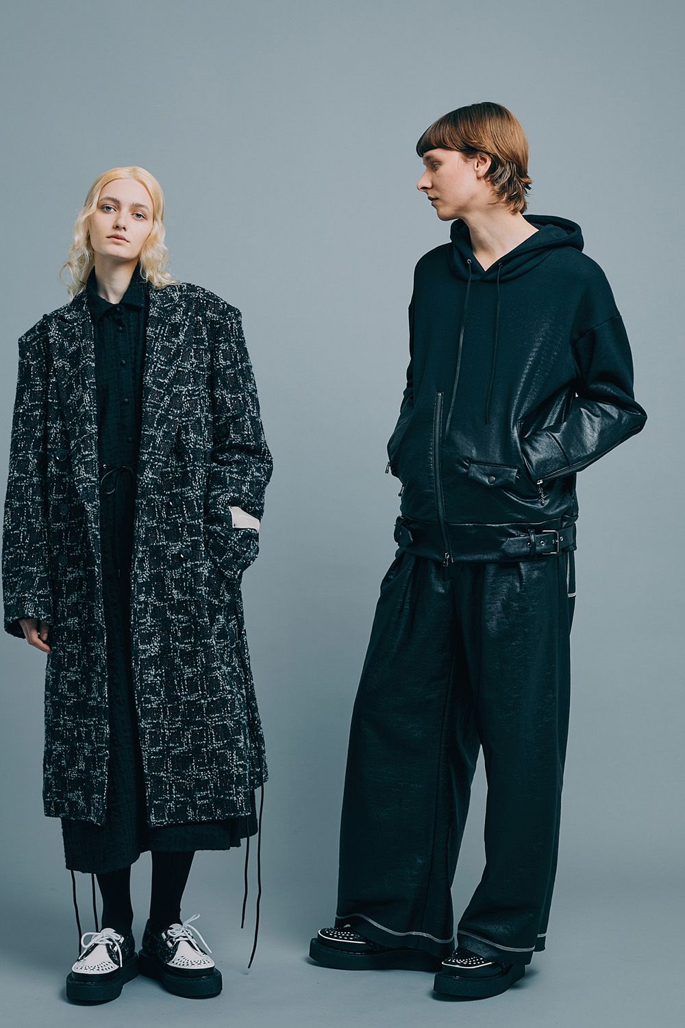 Leather like sweater PT / レザー ライク スウェットパンツ
