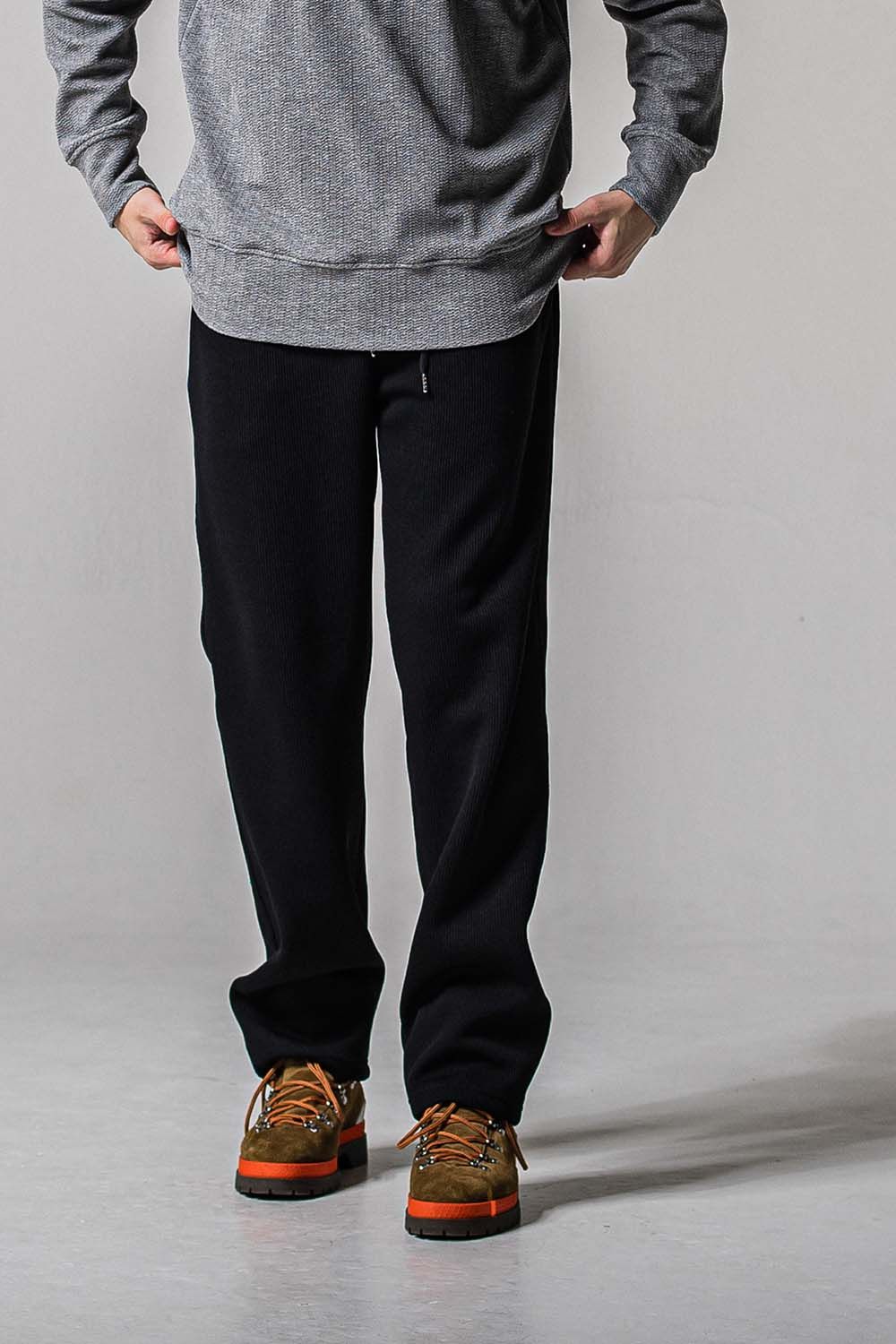 AZE WIDE TUCK PANTS / 畔編み ワイドタックパンツ