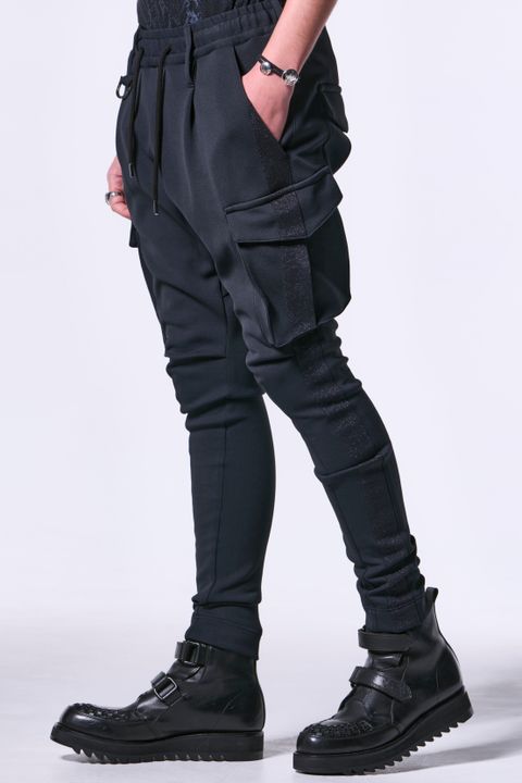 美品 キリュウキリュウ 黒 スラックス ブーツカットパンツ ボトムス  