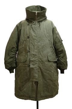 HOODED DOWN COAT / フーデッド ダウン コート
