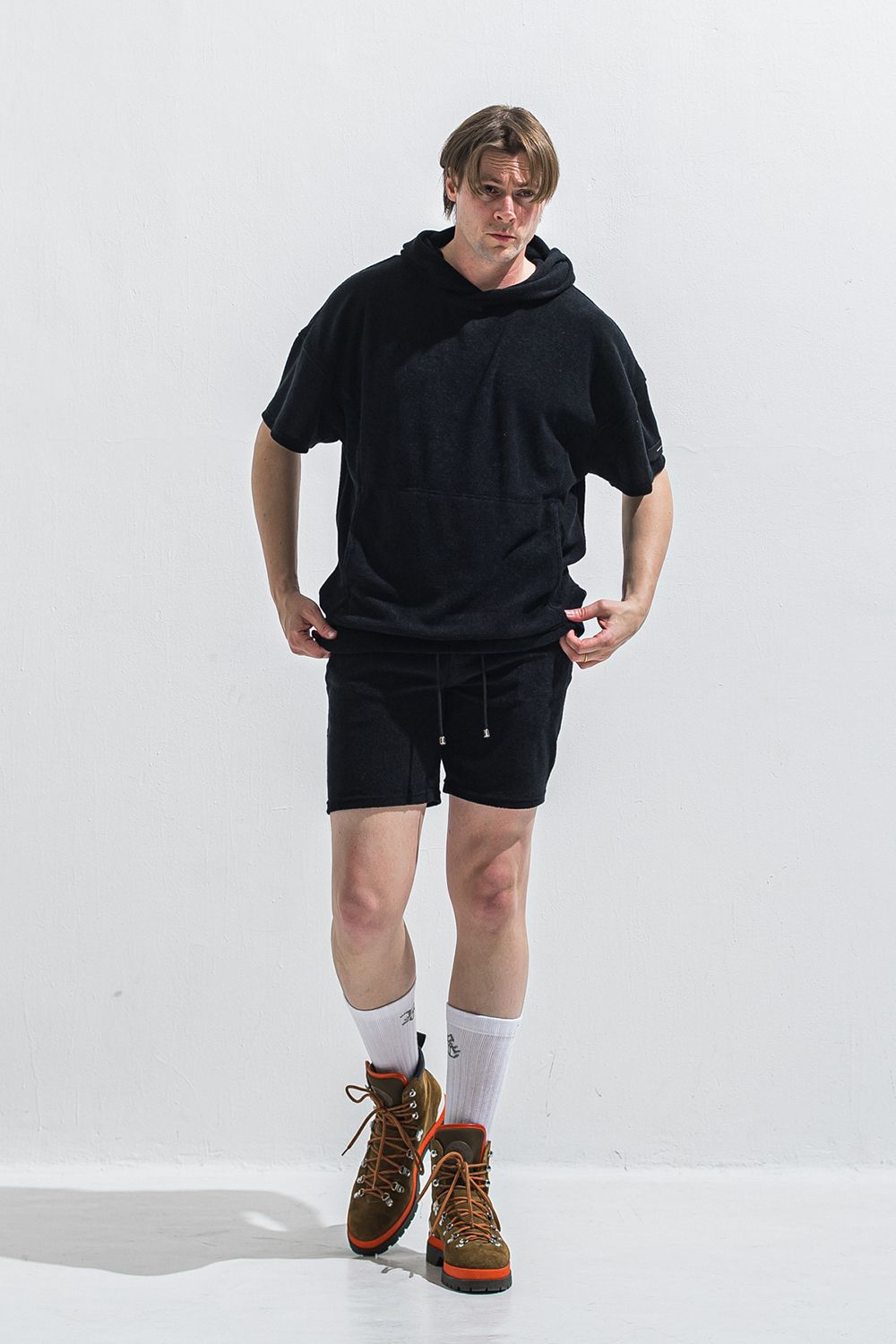 PILE HALF HOODIE / オーバーサイズ ハーフスリーブ パイル フーディー