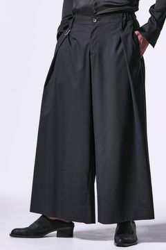 Slit Wide Tuck Slacks / スリットワイドタックスラックス