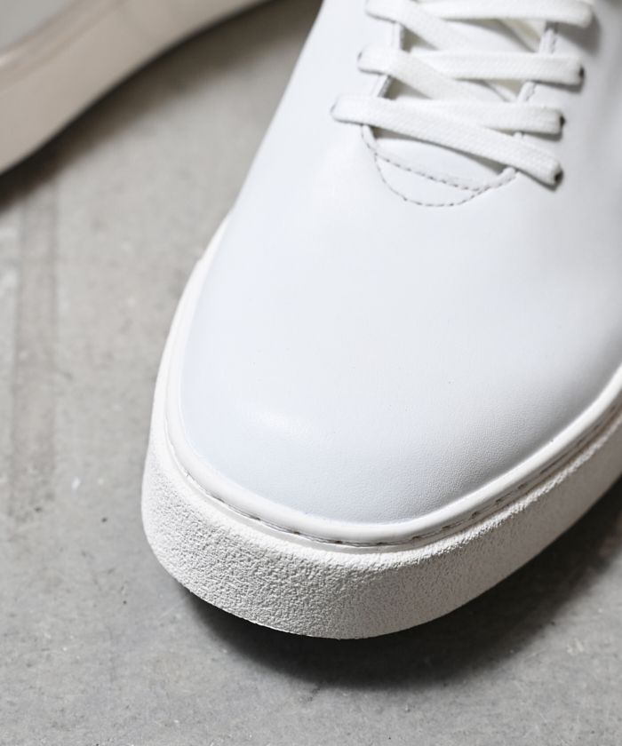 Hole cut sneakers / ホールカットスニーカー