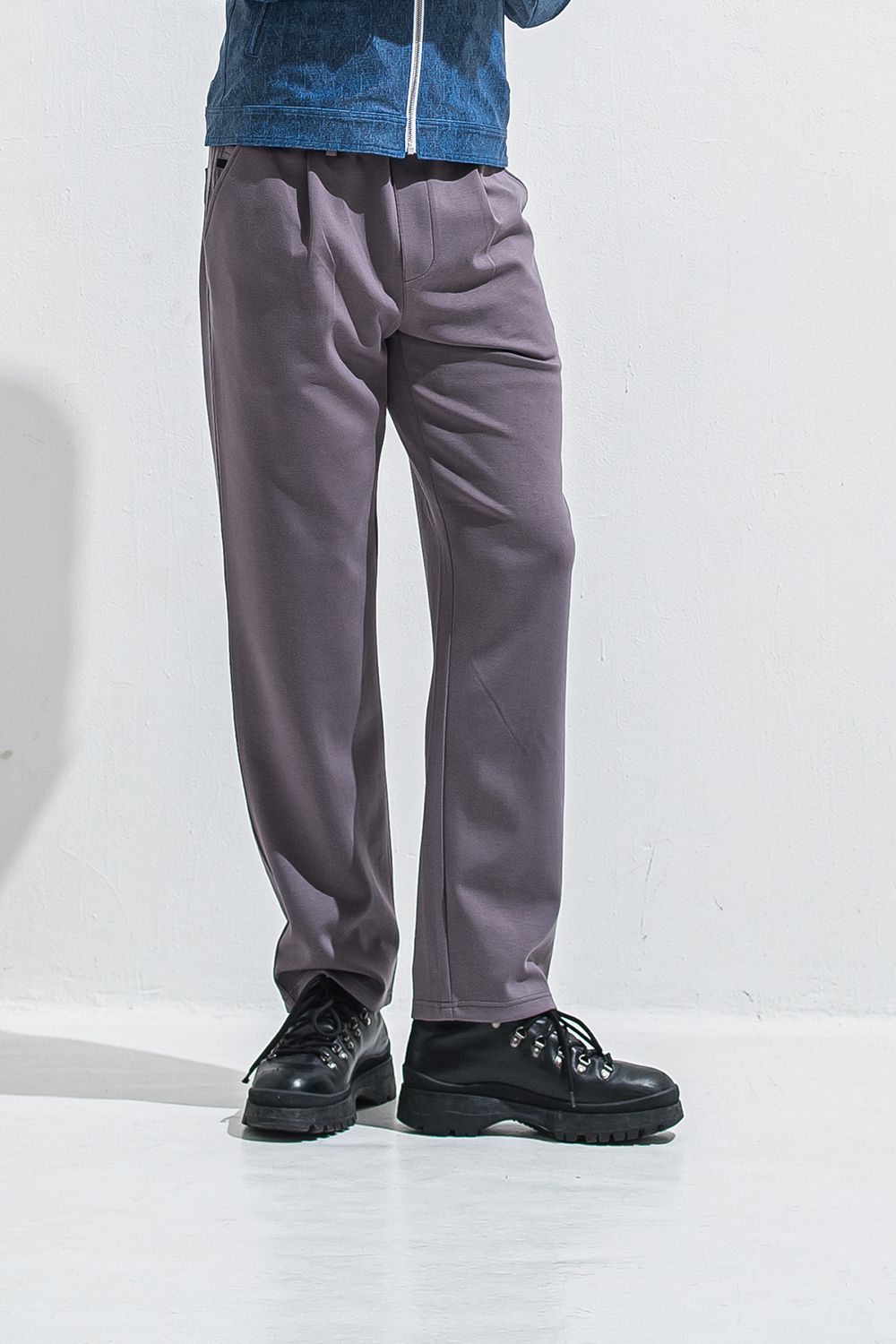 SEMI WIDE TUCK PANTS / セミワイド タック パンツ
