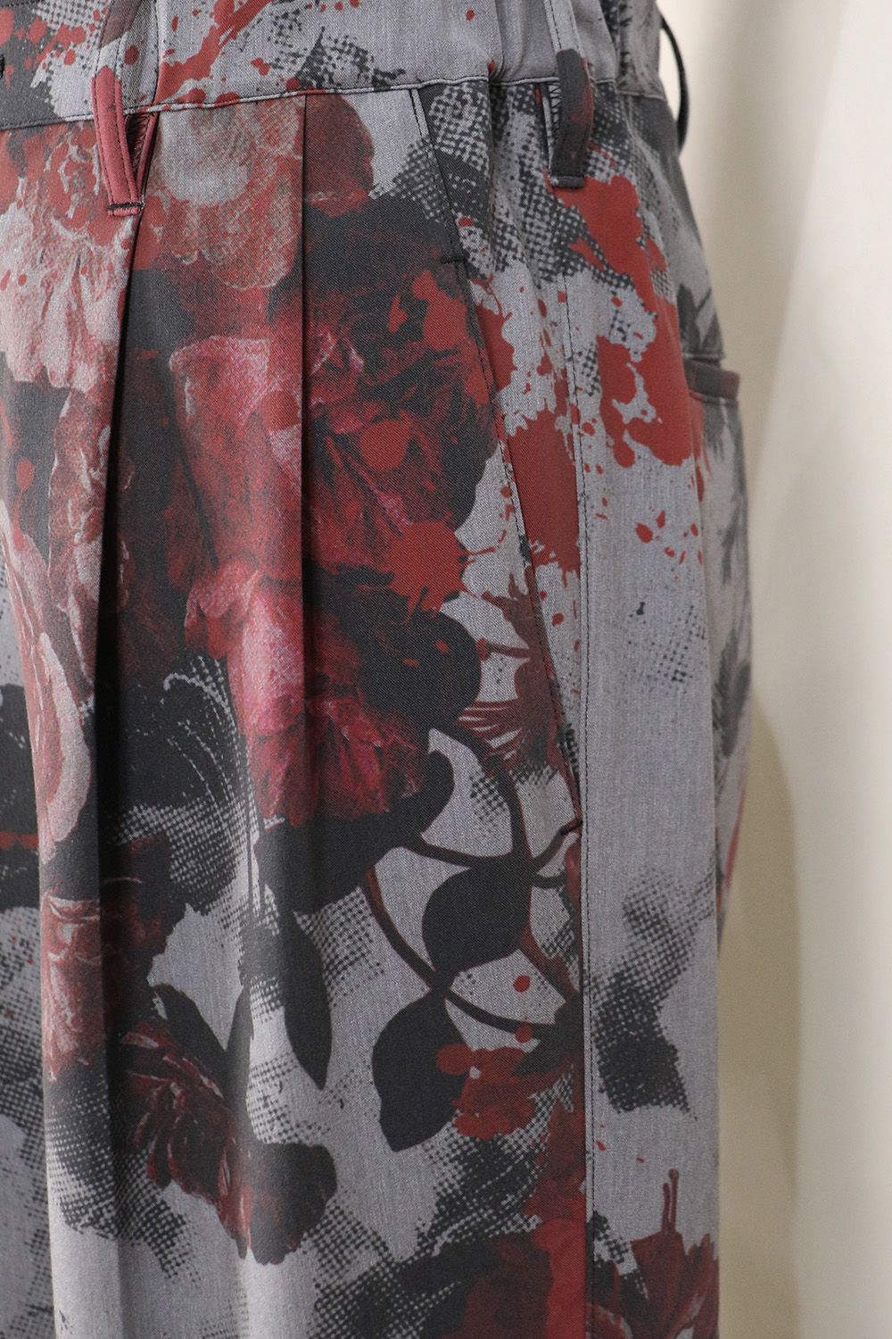 Gray Flora Gabardine Wide Slacks / グレー フローラ ギャバジン ワイドスラックス