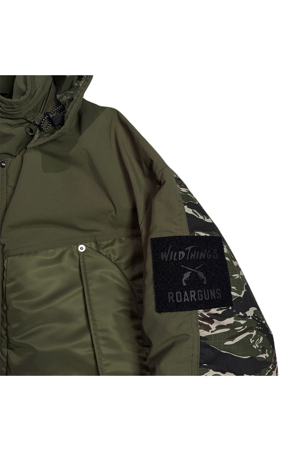 roarguns × WILD THINGS EMB / ロアーガンズ × ワイルドシングス ンブロイダリー