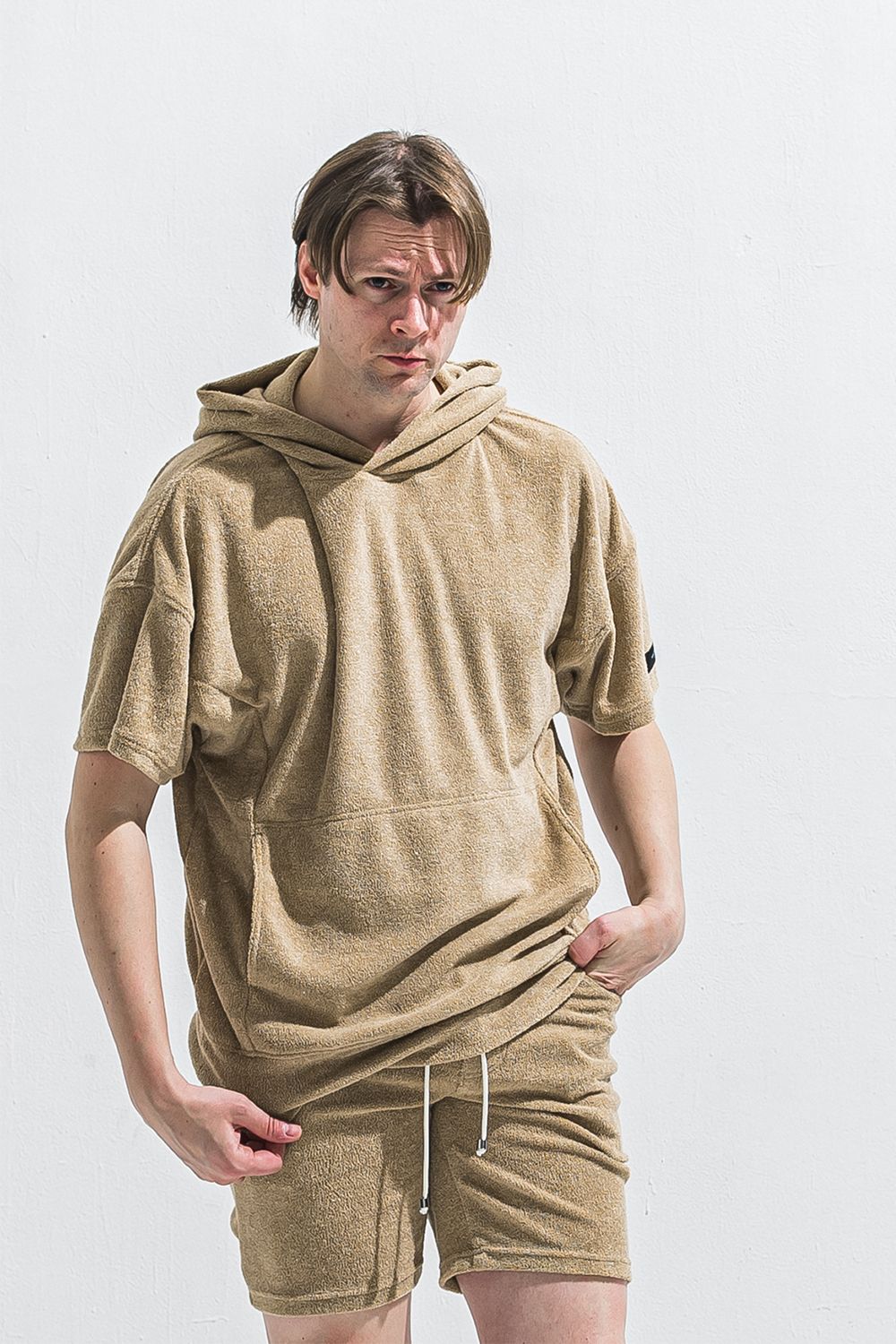 PILE HALF HOODIE / オーバーサイズ ハーフスリーブ パイル フーディー