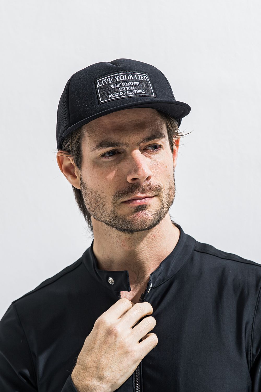 LIVE MESH CAP / ロゴワッペン メッシュ ベースボール キャップ