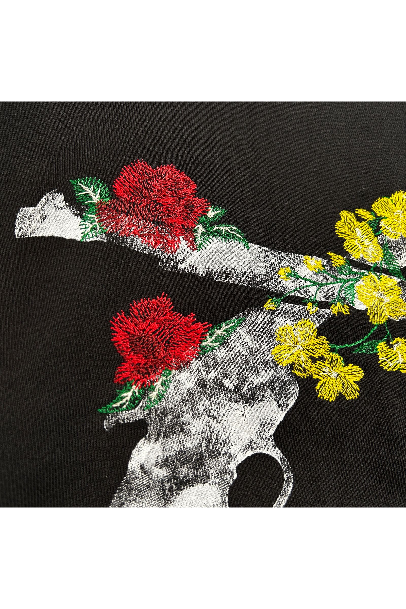 FLOWER GUN HOODIE / フラワー ガン フーディー