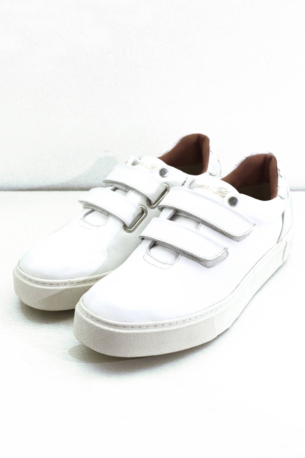 Hole cut velcro sneakers