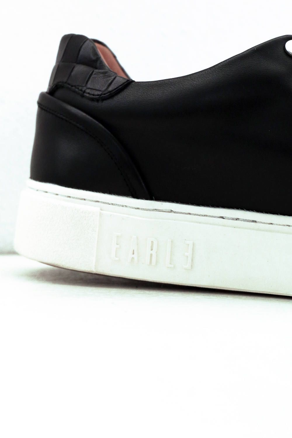 Hole cut velcro sneakers