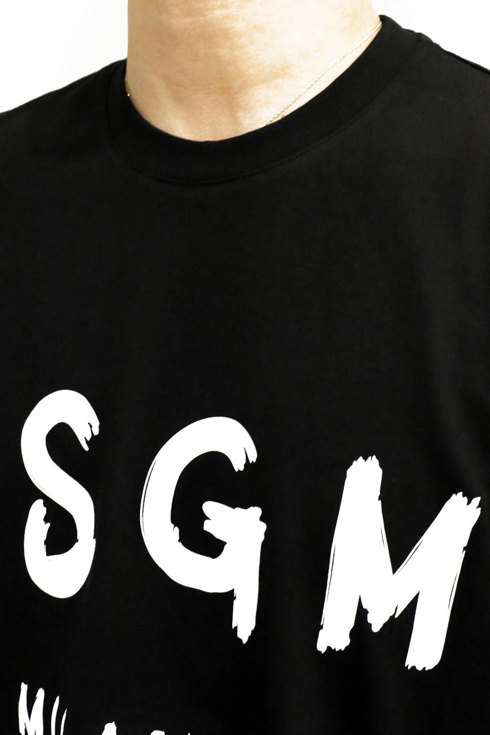 MSGM - T-SHIRT WITH BRUSHSTROKE LOGO | laid-back