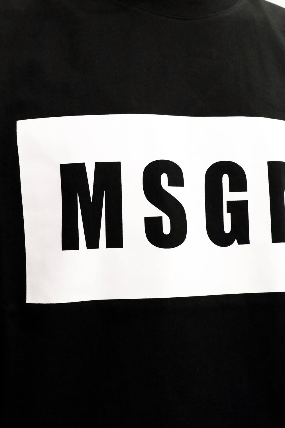 MSGM - T-SHIRT WITH BOX LOGO | laid-back