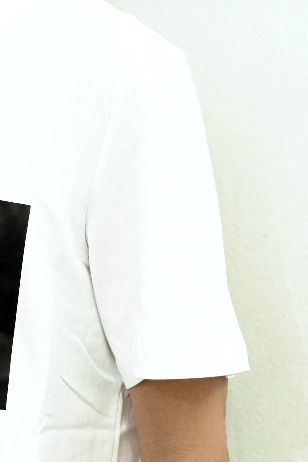 T-SHIRT WITH BOX LOGO
