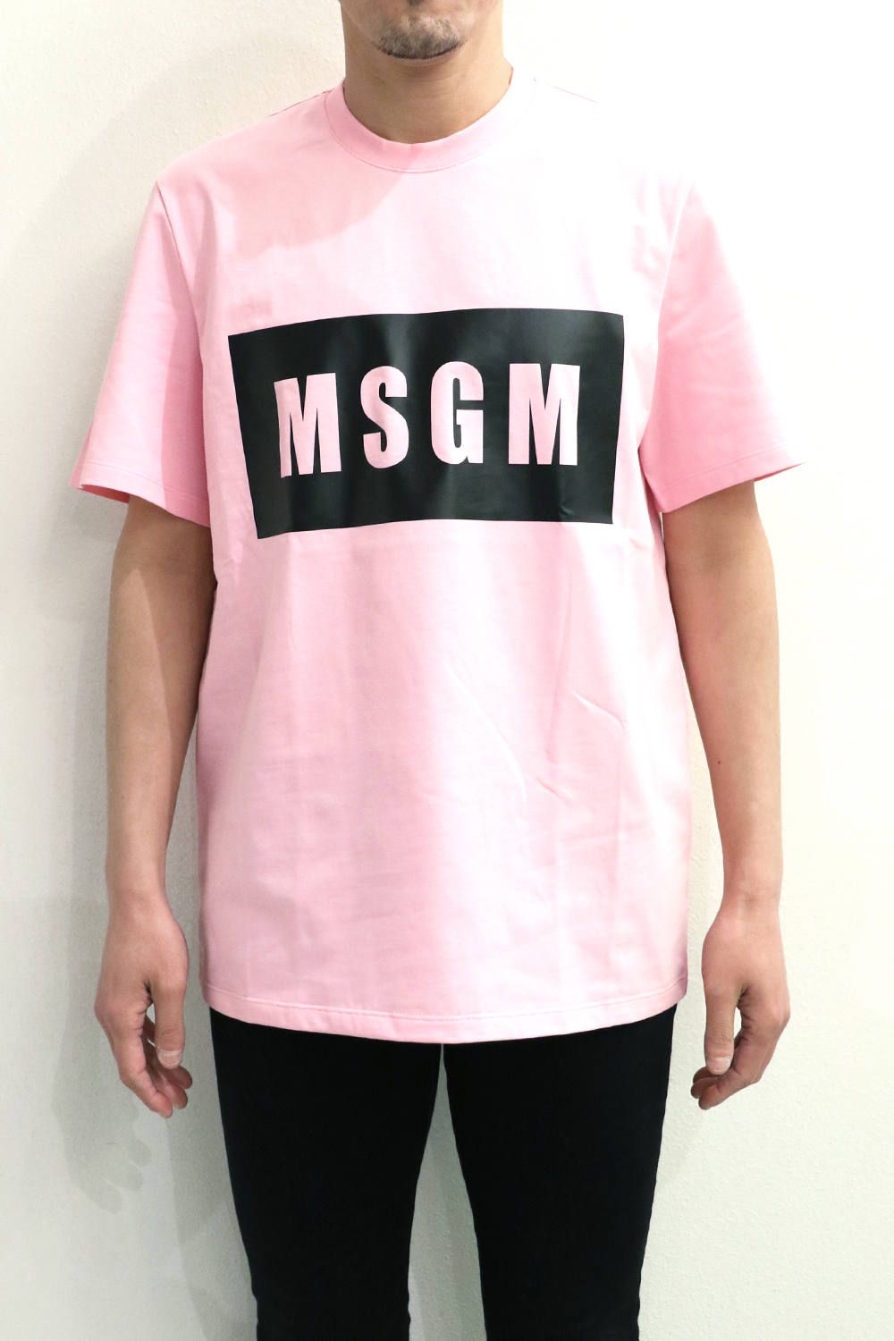 MSGM - T-SHIRT WITH BOX LOGO | laid-back