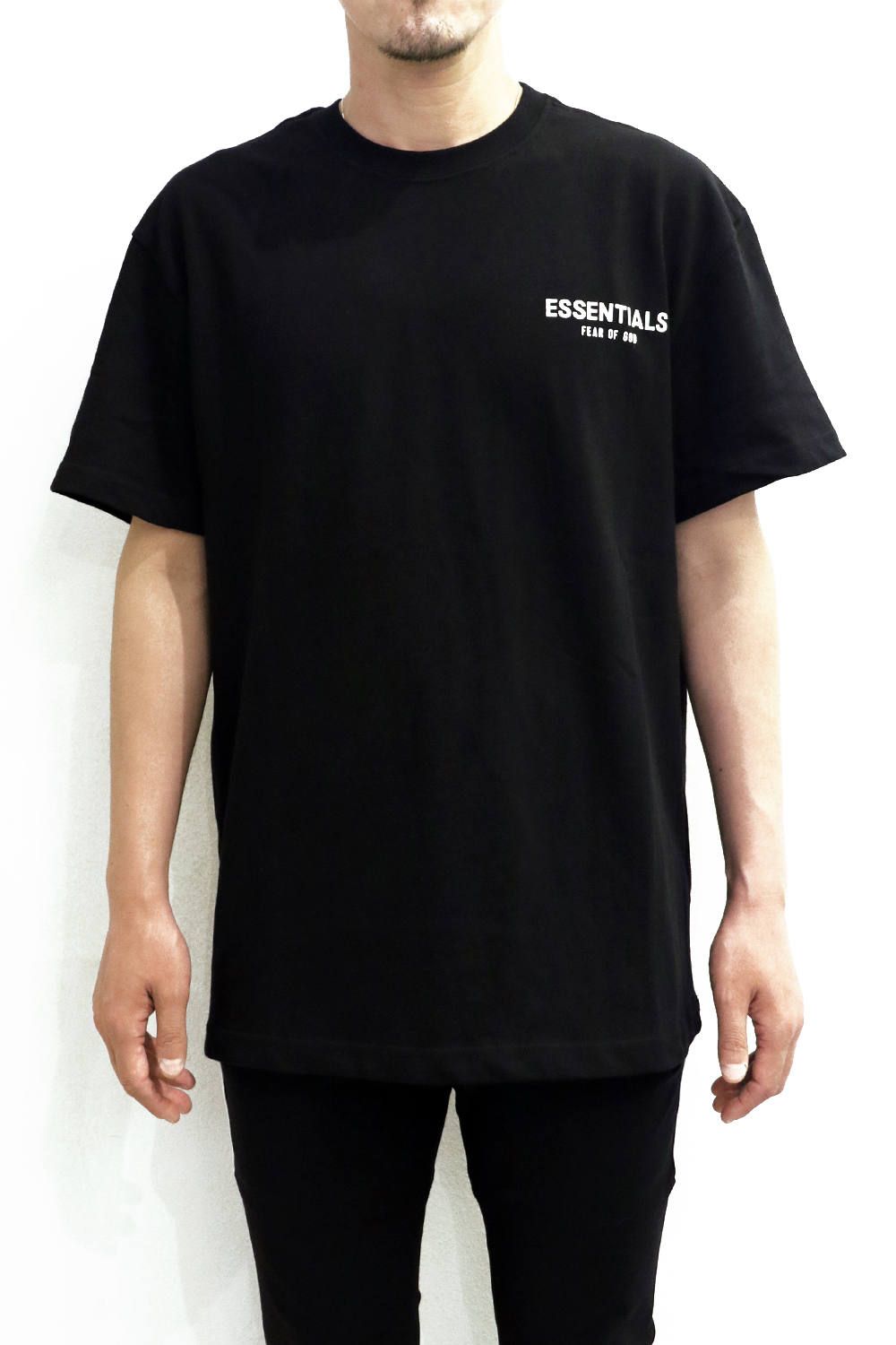 FEAR OF GOD Essentials Boxy Logo T-shirt