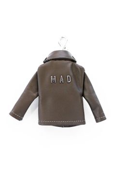 laid-back別注 レザーライダースキーホルダー"MAD"