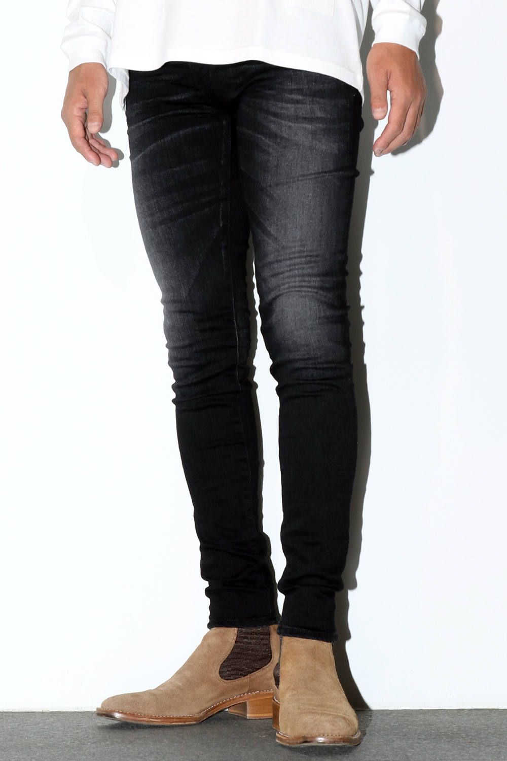 RESOUND CLOTHING - Load Denim | laid-back