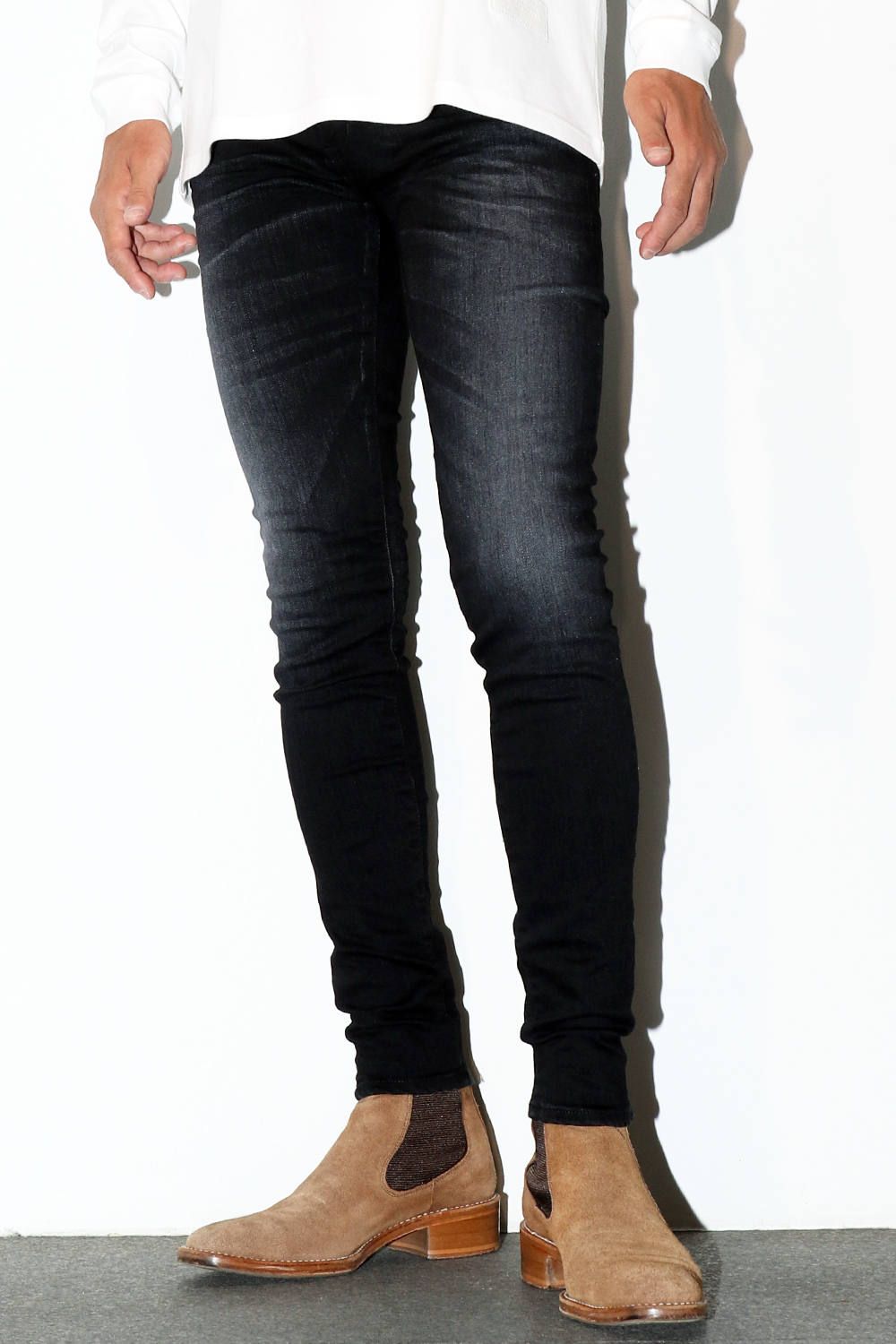 RESOUND CLOTHING - Load Denim | laid-back