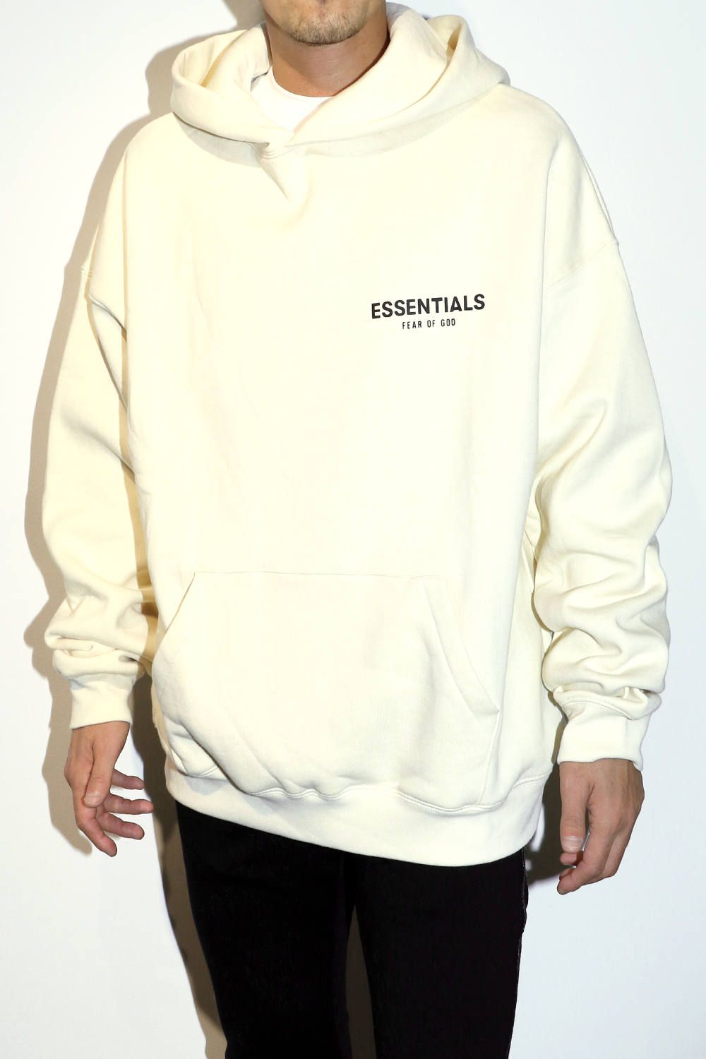 Fog essentials hotsell cream hoodie