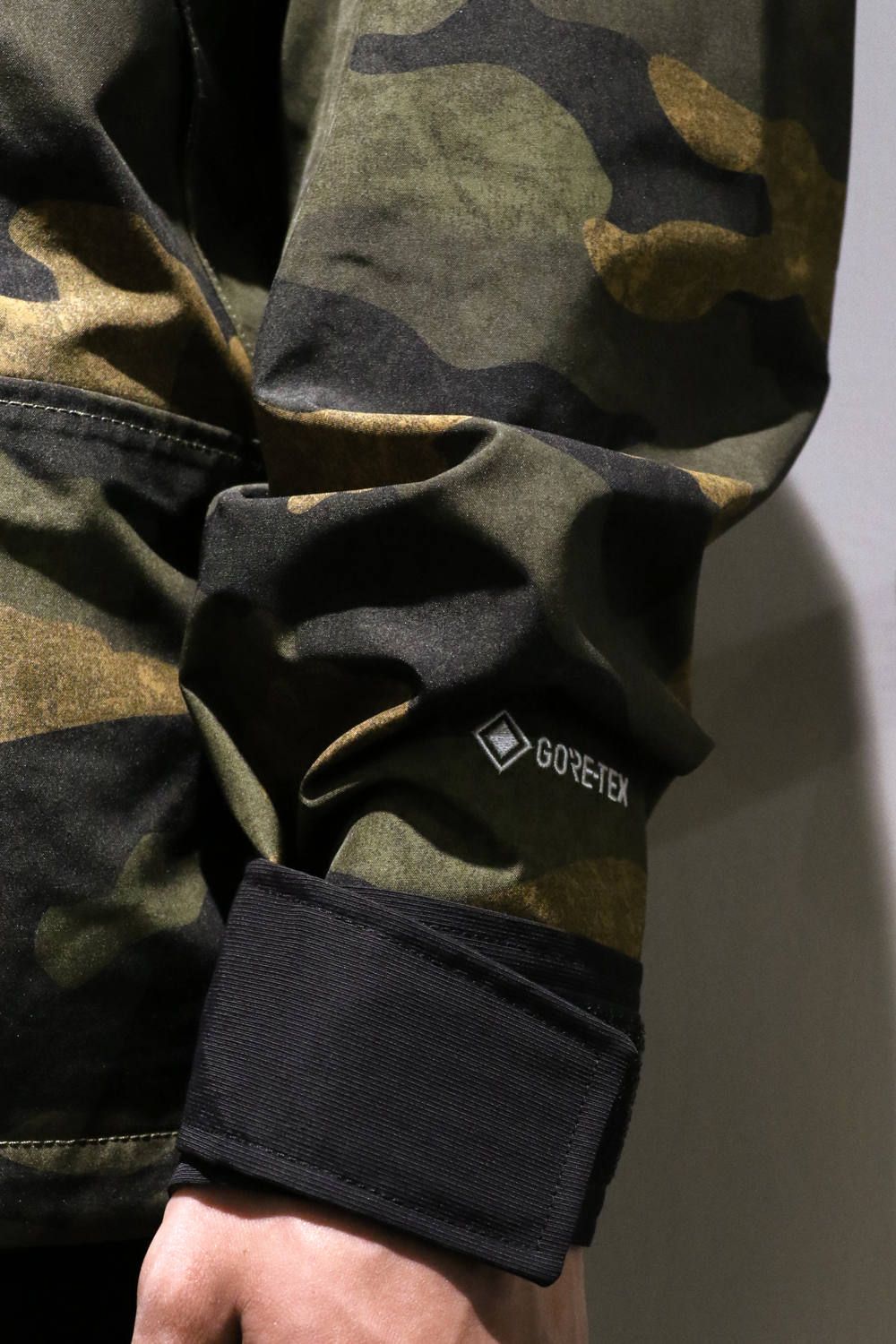 1990 MOUNTAIN JACKET GTX