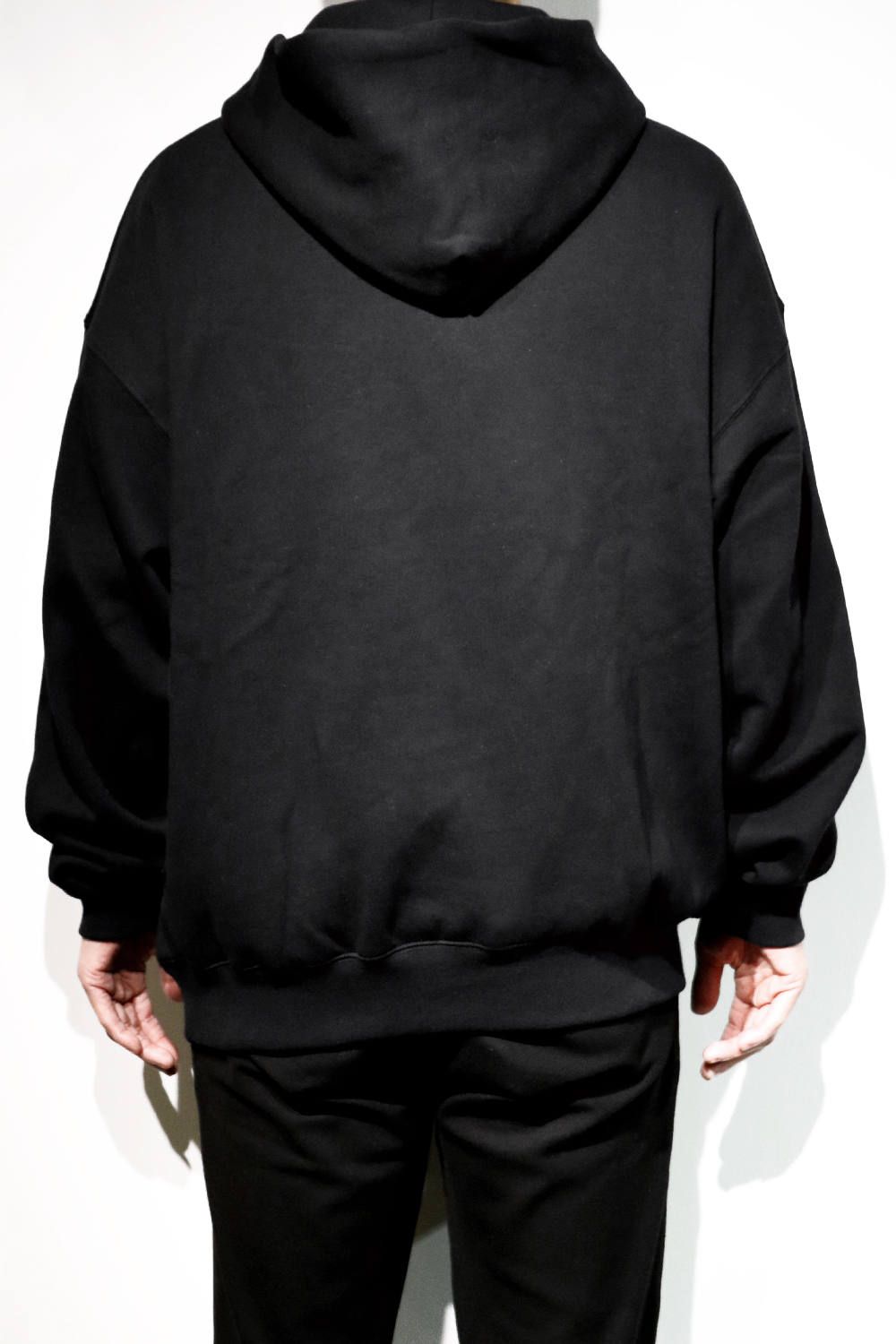 FOG ESSENTIALS - Logo Sweat Hoodie | laid-back