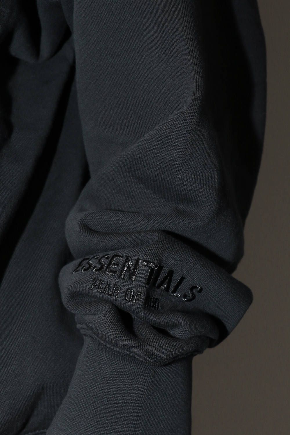 Pullover Hoodie 2