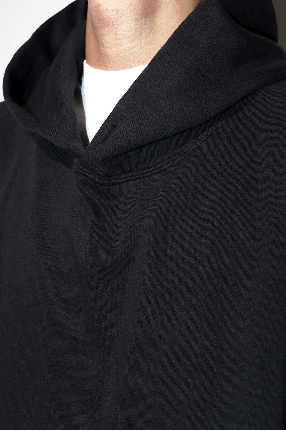 Pullover Hoodie 2