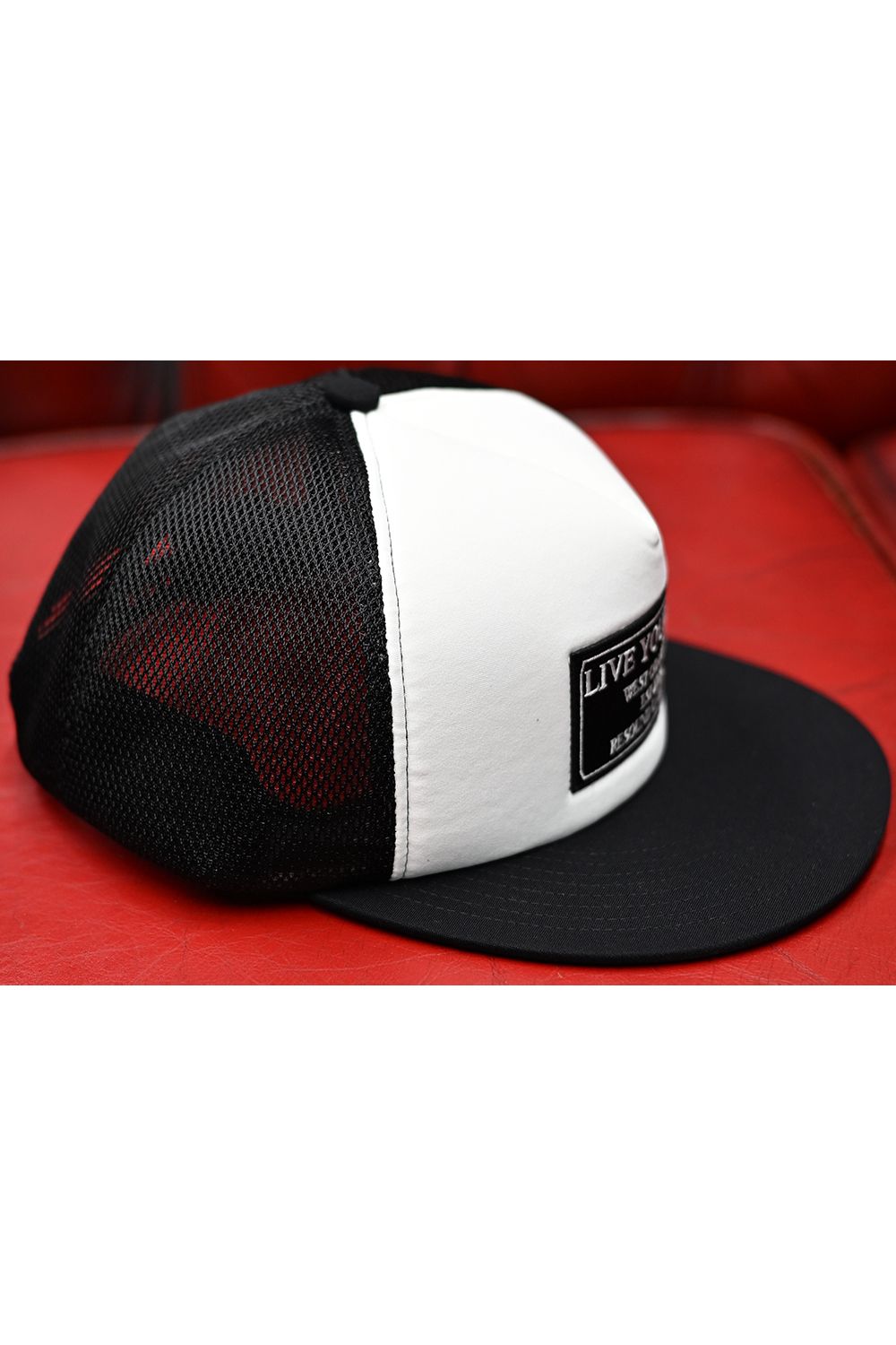 LIVE MESH CAP / ロゴワッペン メッシュ ベースボール キャップ