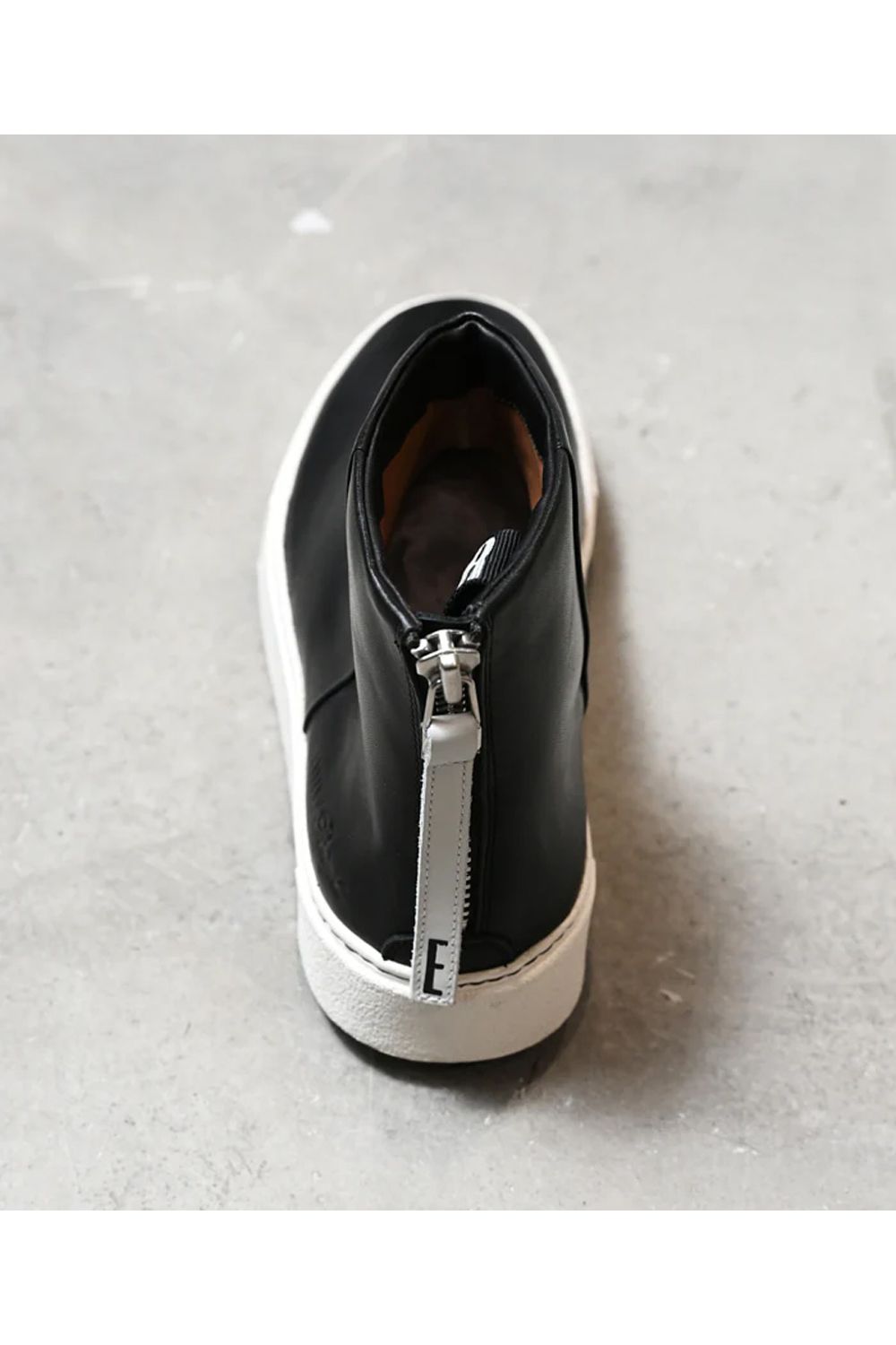 Back zip sneaker boots / バックジップ スニーカーブーツ