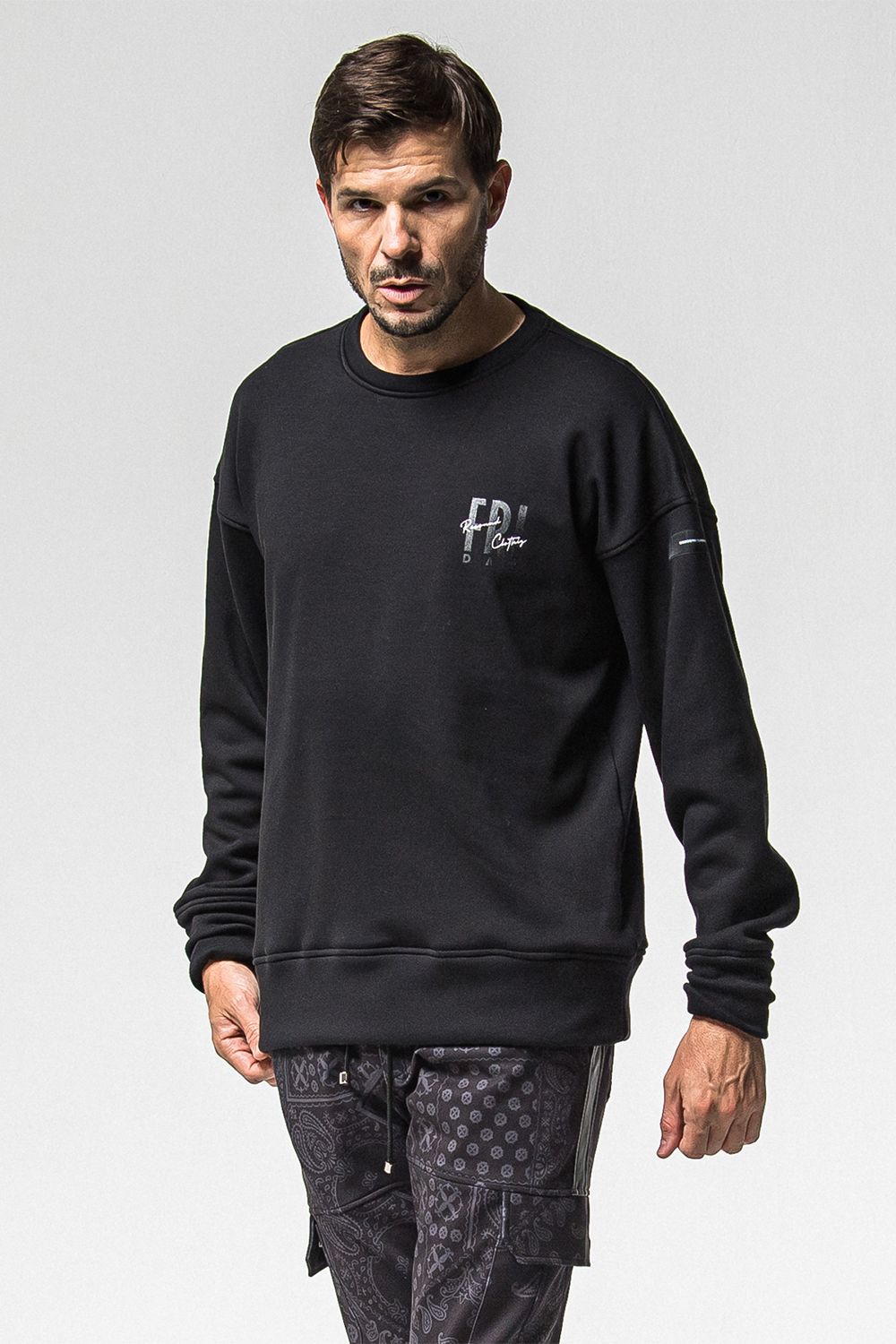 FRIDAY STANDARD LOGO VELOURS FLEECE TRINER / FRIDAYコラボ スタンダードロゴ 裏ベロアフリーストレーナー