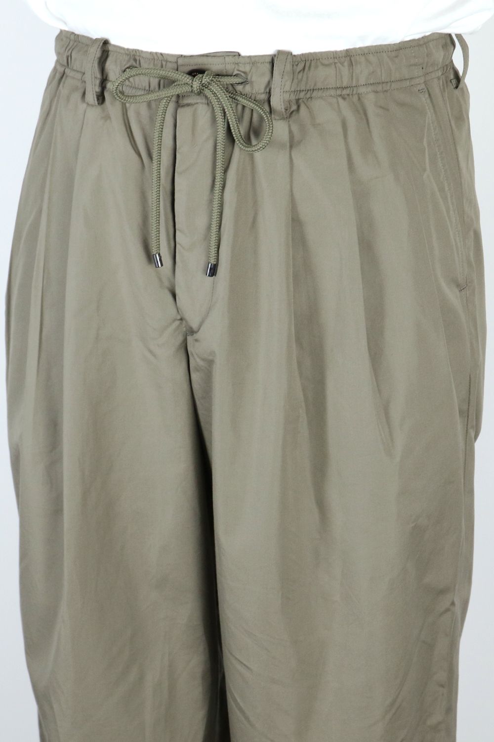 ULTRA LIGHT ALL WEATHER CLOTH TRIPLE PLEATED EASY TROUSERS / ウルトラライト オールウェザークロス トリプルプリーテッド イージートラウザーズ