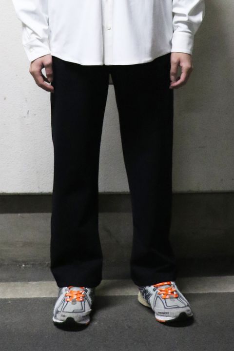RESOUND CLOTHINGの人気ナイロン素材を使用したlaid-back別注“NYLON JACK SHIRTS”スタイル