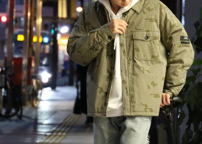 軽量アウターとしてもおすすめのCPOシャツ、限定のREBEL FABRIC BY UNDERCOVER＆ARCHIVEコレクションの両アイテムを着用したおすすめスタイル