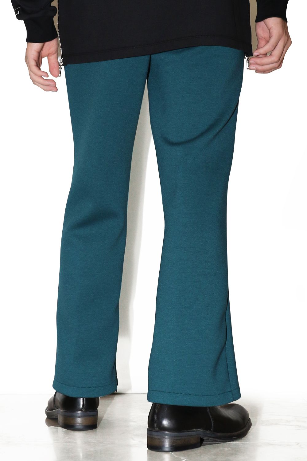 CENTER STITCH FLARE PANTS / センター ステッチ フレア パンツ