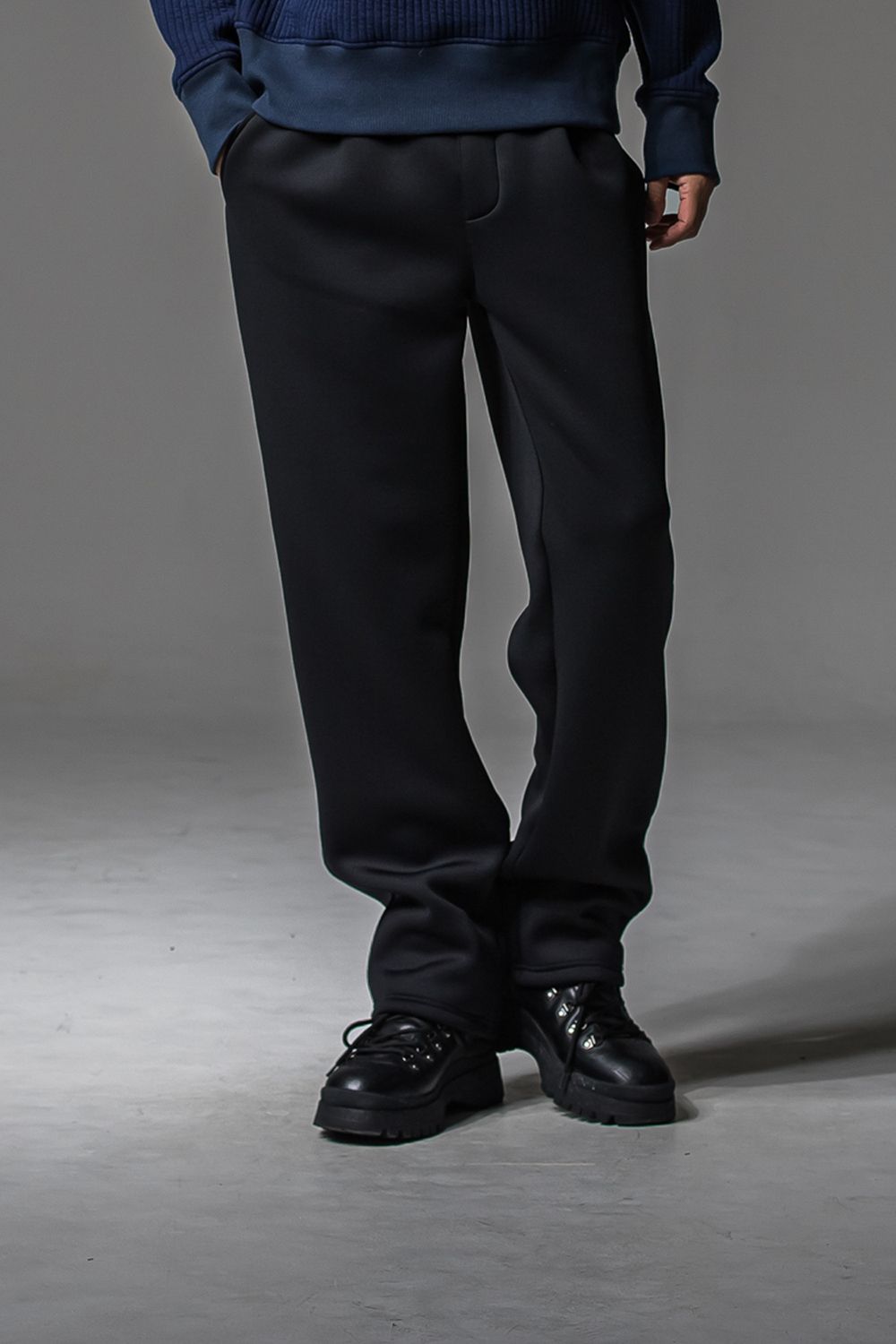 CHRIS EASY WIDE TUCK PANTS / クリス イージーワイドタックパンツ